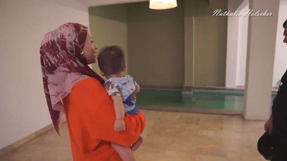 10 Potret Rumah Baru Nathalie Holscher Hadiah untuk Adzam, Lebih Mewah dari Pemberian Sule?