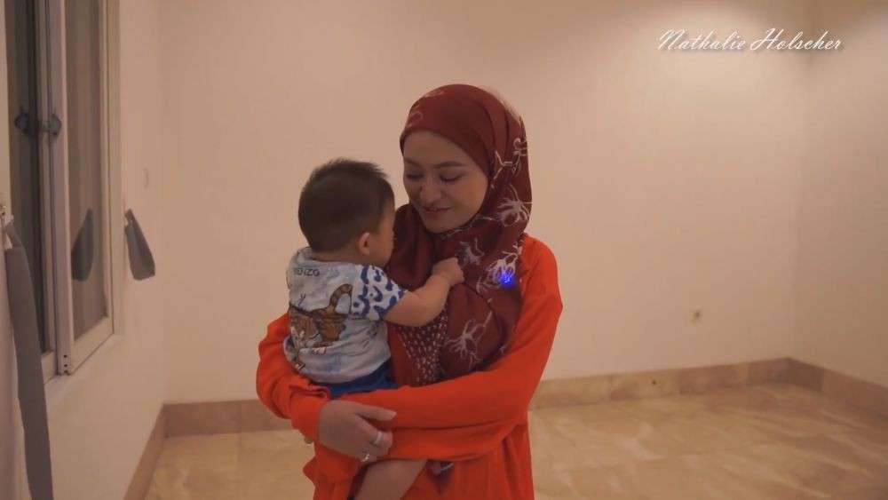 10 Potret Rumah Baru Nathalie Holscher Hadiah untuk Adzam, Lebih Mewah dari Pemberian Sule?