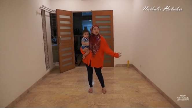 10 Potret Rumah Baru Nathalie Holscher Hadiah untuk Adzam, Lebih Mewah dari Pemberian Sule?
