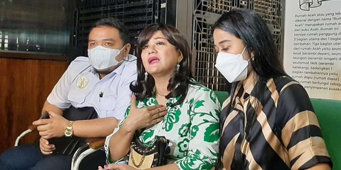 Jadi Korban KDRT, Artis Cantik Ini Pilih Gugat Cerai Suami: `Saya Dipukul dan Pernah Mau Dilempar dari Balkon`