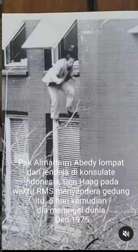 5 Foto Paling Menyedihkan Dalam Sejarah Indonesia, Dibeli dari Arsip Media!