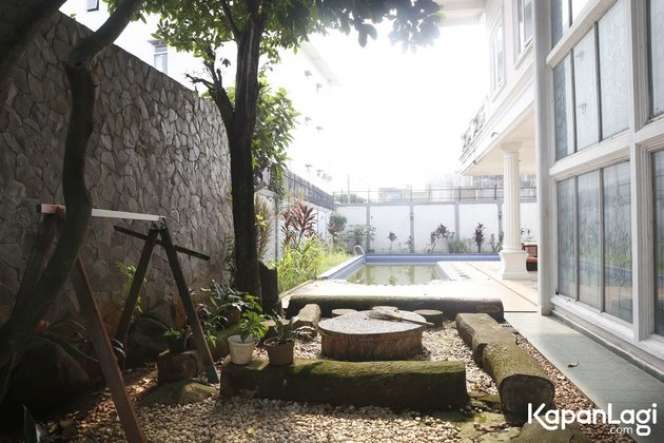 Ingat Rumah Mewah di Sinetron Indosiar yang Sangat Legendaris? Kini Miris Tak Terawat, Lihat Kondisinya Sekarang