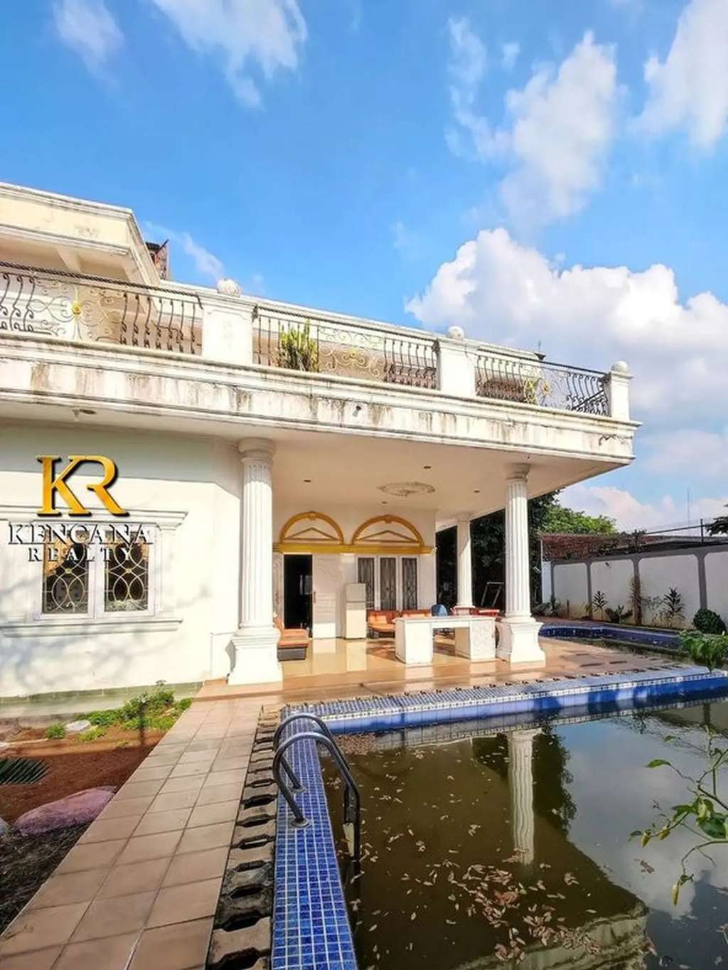 Ingat Rumah Mewah di Sinetron Indosiar yang Sangat Legendaris? Kini Miris Tak Terawat, Lihat Kondisinya Sekarang