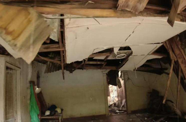 10 Potret Rumah Mewah Terbengkalai 20 Tahun Milik Artis Era 80-an, Bak Istana Penyihir, Kolam Renang Ngeri Banget!