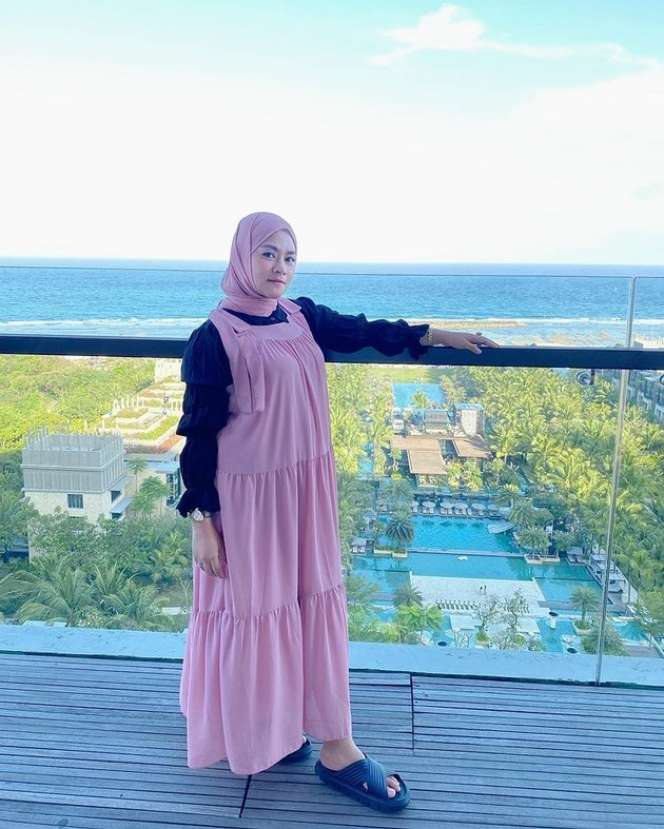Ingat Yunita Lestari Eks Daus Mini? Kini Nasibnya Bak Bumi Langit dengan Mantan Suami, Nikmati Liburan Mewah di Bali