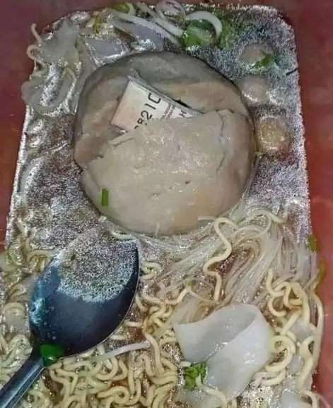 Sederetan Foto Beli Makan Dapat 'Bonus' Tak Terduga, Gak Habis Pikir!