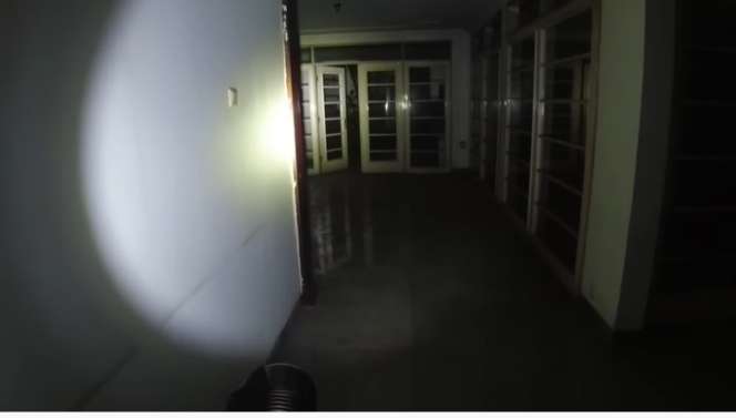 Potret Rumah Mewah Gatot Brajamusti yang Kini Terbengkalai, Ternyata Luas Banget Bak Hotel Berbintang!