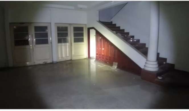 Potret Rumah Mewah Gatot Brajamusti yang Kini Terbengkalai, Ternyata Luas Banget Bak Hotel Berbintang!