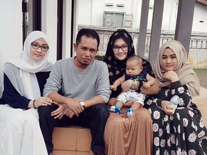 Ingat Lora Fadil? Anggota DPR yang Viral Bawa 3 Istri Cantik Saat Dilantik, Kini Kepergok Tidur di Ruang Rapat, Begini Nasibnya