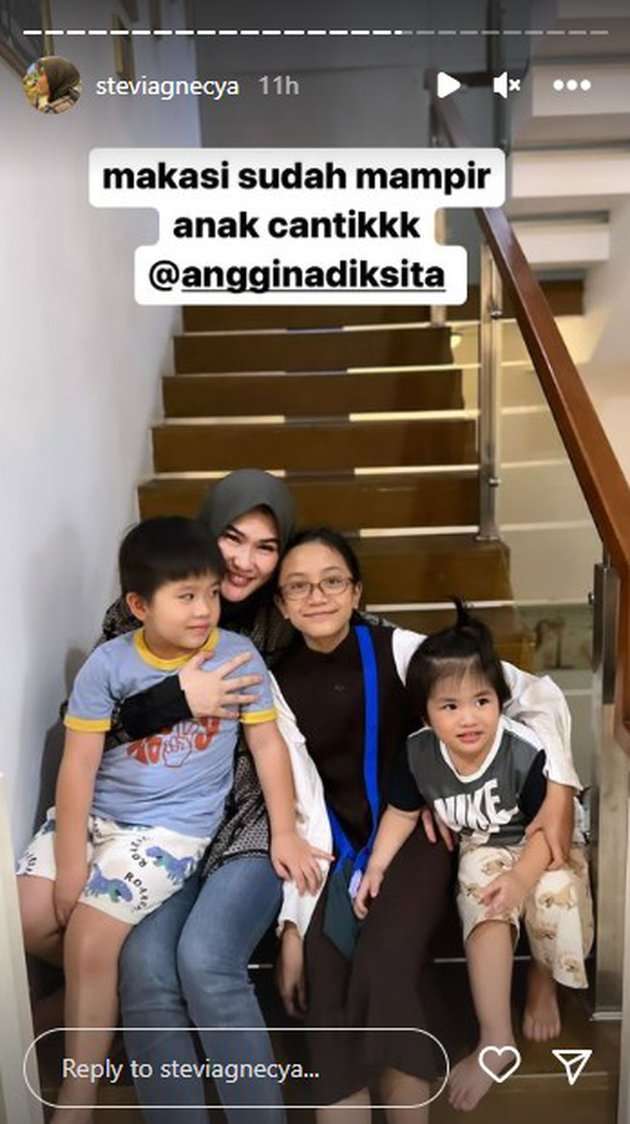 5 Tahun Menjadi Mualaf, Stevi Agnecya Putuskan Berhijab