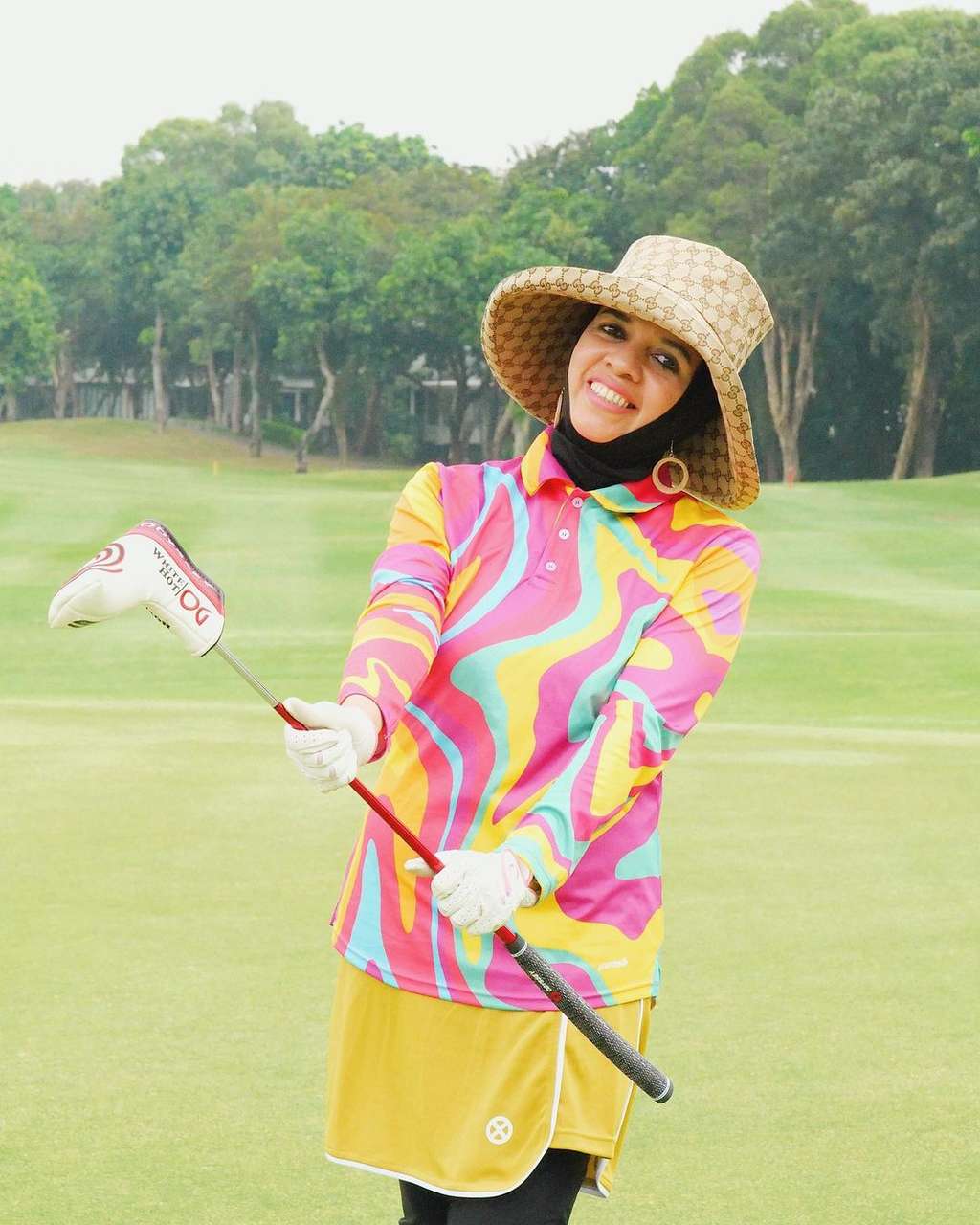 10 Orangtua Artis Ini Punya Instagram Centang Biru, Terakhir Idolanya Banyak Banget!