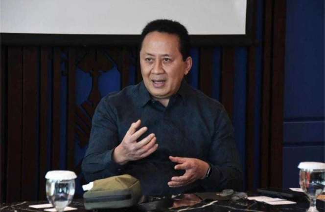 10 Orangtua Artis Ini Punya Instagram Centang Biru, Terakhir Idolanya Banyak Banget!