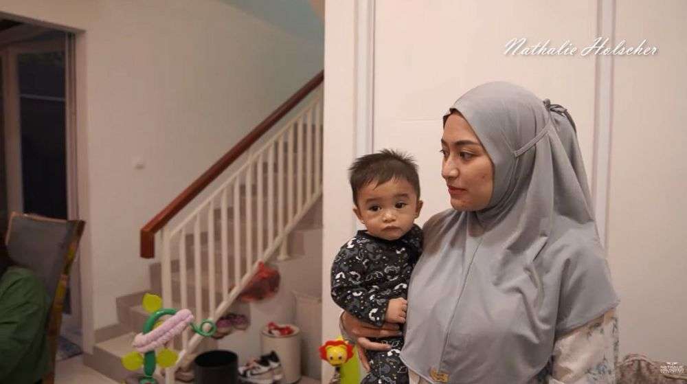 10 Potret Rumah Nathalie Holscher Untuk Sang Adik : `Aku Kakak Sekaligus Orangtua Buat Mereka!`
