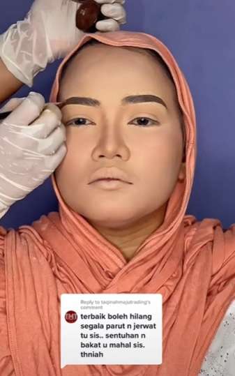 Transformasi Makeup Barbie Look Cewek Berjerawat Ini Hasilnya Bikin Melongo!