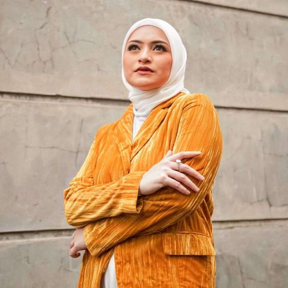 10 Penyebutan Nama Artis yang Benar, Rianti Cartwright Sering Salah, Ternyata Gampang Banget!