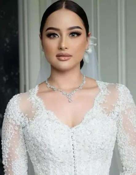 Potret Gaya Makeup Adik Seleb saat Menikah, Ria Ricis Bikin Pangling