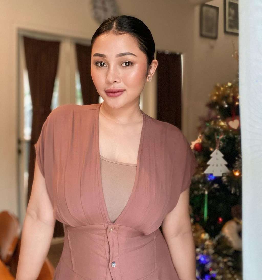 Masih Ingat Mutia Ayu, Janda Glenn Fredly? 3 Tahun Ditinggal Suami, Kini Penampilan Disebut Makin Berani & Seksi
