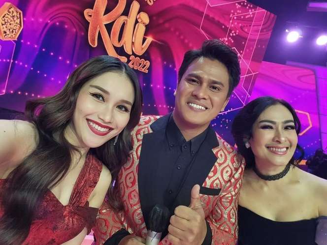 Ini Sumber Pabrik Duit Ayu Ting Ting Selain Jadi Pedangdut