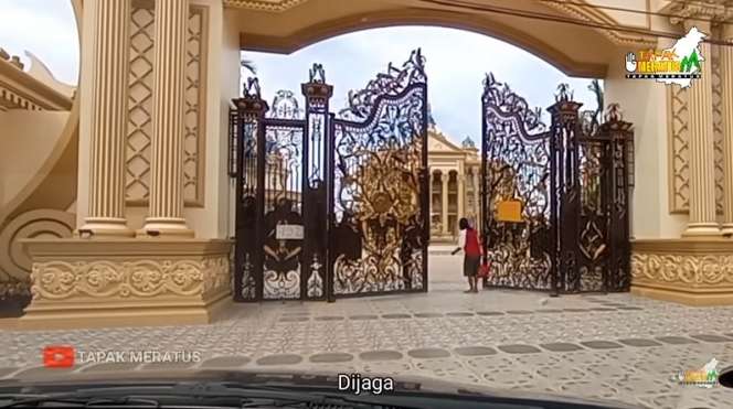 Viral! 10 Potret Rumah Mewah Bak Istana Kerajaan Milik Pengusaha Batu Bara Kalimantan, Dalamnya Bikin Ngiler!
