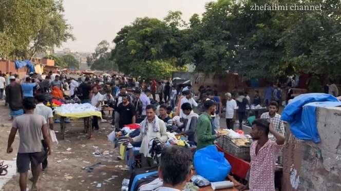 10 Potret Uniknya Pasar `Maling` di India, Banyak Barang dari Indonesia, Amankan Tasmu!