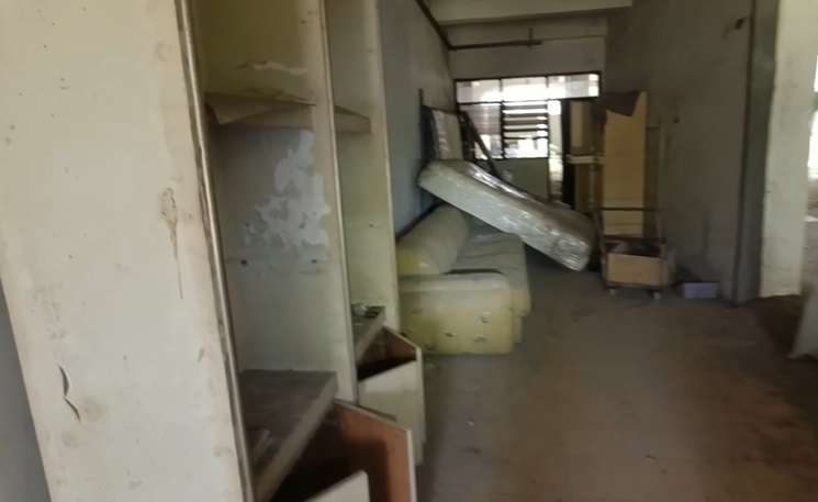 Potret Rumah Miliarder Terbengkalai di Surabaya, Ada Mutiara dan Kulkas Puluhan Juta Ditinggalkan