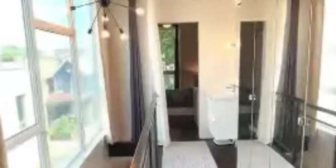 Potret Toilet di Rumah Rp29 Miliar, Pas Lihat Detail Bentuknya Bikin Kesal!