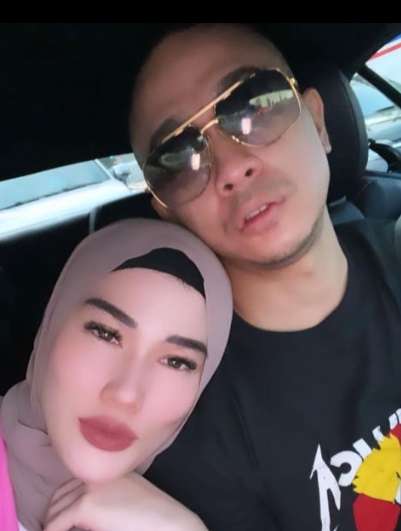 Potret Stevie Agnecya Mantan Istri Samuel Rizal yang Kini Berhijab, Masyallah Cantik Banget!