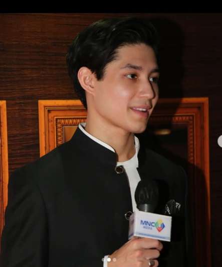 Ingat Teuku Rassya? Dulu Dikabarkan Jalin Hubungan Spesial dengan Aurel Hermansyah, Begini Kabarnya Sekarang!
