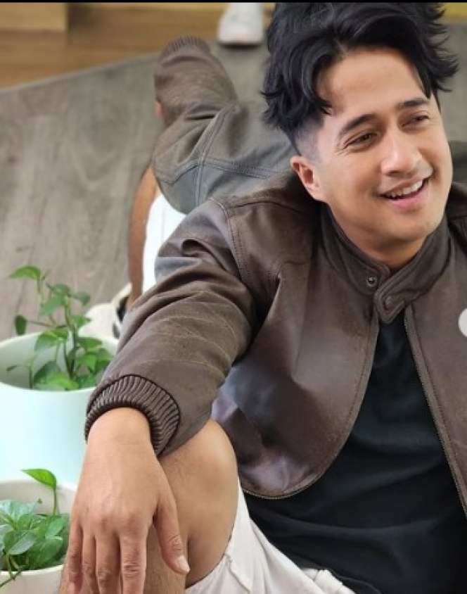 Istri Artis Ini Dikira Ibu Rumah Tangga Biasa, Ternyata Anak Jenderal, Bukan Orang Sembarang!