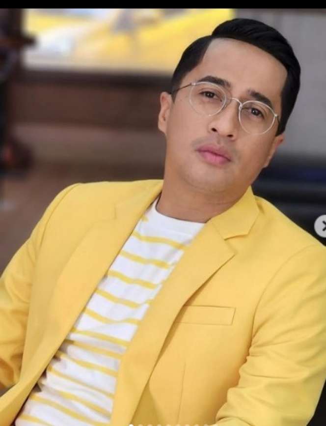 Istri Artis Ini Dikira Ibu Rumah Tangga Biasa, Ternyata Anak Jenderal, Bukan Orang Sembarang!