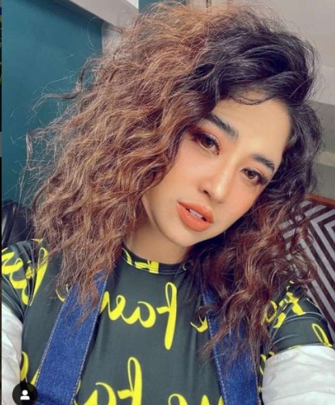 Potret Seleb Dengan Pernikahan Tersingkat, Ada yang Cuma 20 Hari!