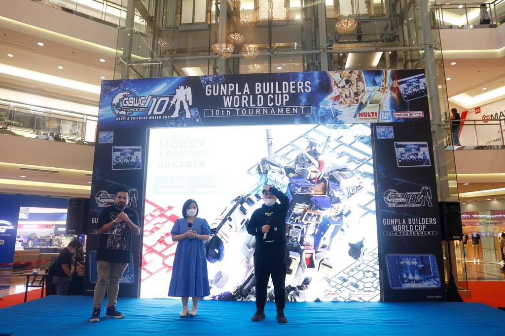Potret Gundam Raksasa Asal Jepang Mejeng di Mal Jakarta