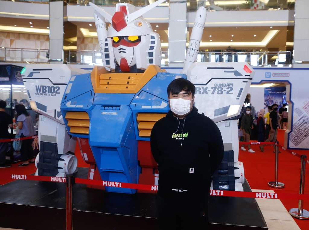 Potret Gundam Raksasa Asal Jepang Mejeng di Mal Jakarta