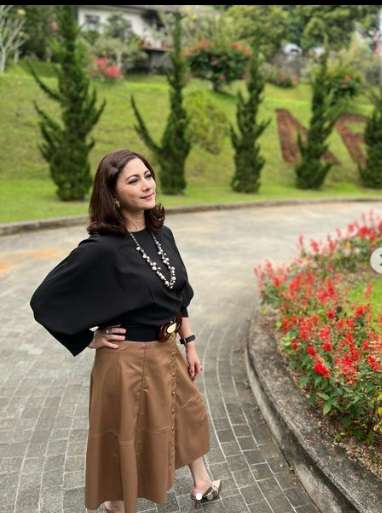 Artis Cantik Ini Rela di Poligami 16 Tahun, Tinggal di Rumah Super Mewah, Suaminya Bukan Orang Sembarangan!