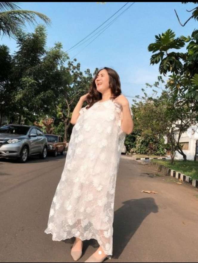 Dulu Kerja di PH Milik Ibu Nagita Slavina, Artis Cantik Ini Pilih Nikah Muda, Ternyata Suaminya Bukan Orang Sembarangan!