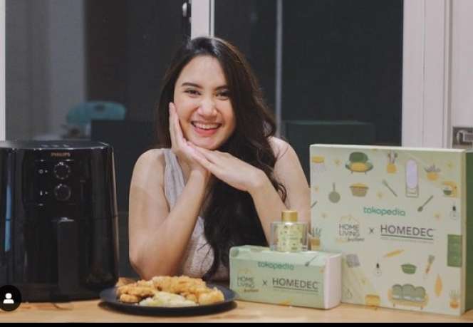 Dulu Kerja di PH Milik Ibu Nagita Slavina, Artis Cantik Ini Pilih Nikah Muda, Ternyata Suaminya Bukan Orang Sembarangan!