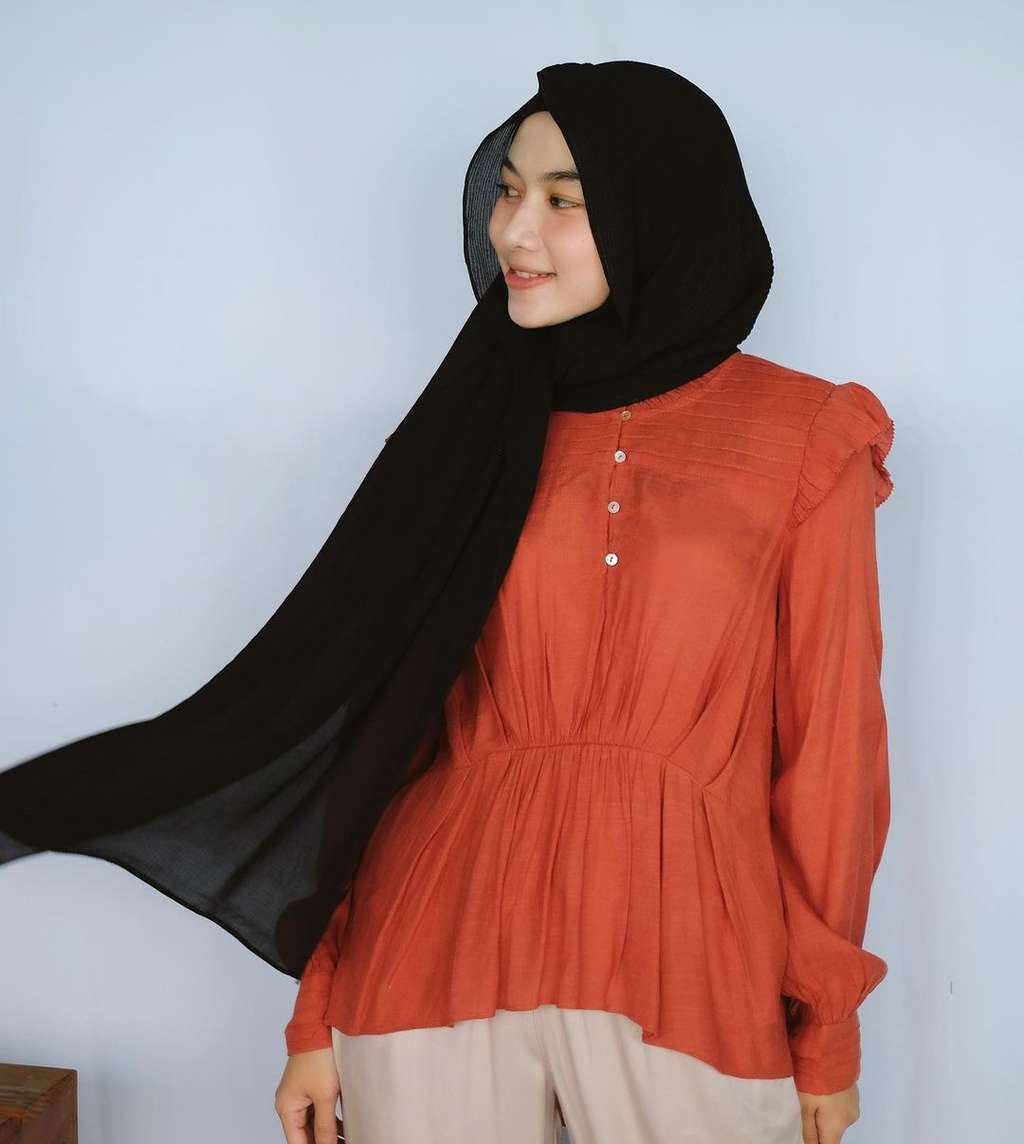 Masih Ingat Briptu Dara Intan, Polwan Tercantik yang Viral? Dulu Wajahnya Terpampang di Truk, Nasibnya Kini Bikin Syok