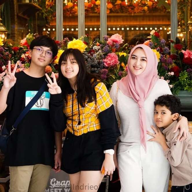 Ingat Indriani Hadi, Mantan Istri Sahrul Gunawan? Dulu Pilih Cerai Daripada Dipoligami, Kini Jadi Saingan!