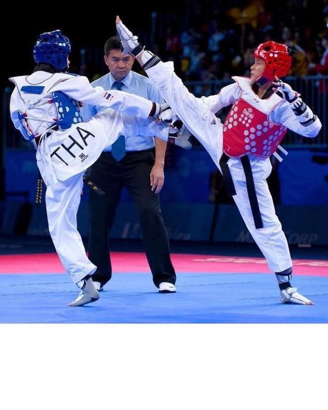 10 Adu `Hot` Aghniny Haque VS Andrea Dian Saat Olahraga, Bisa Lipat-Lipat Badan, Keren Banget!