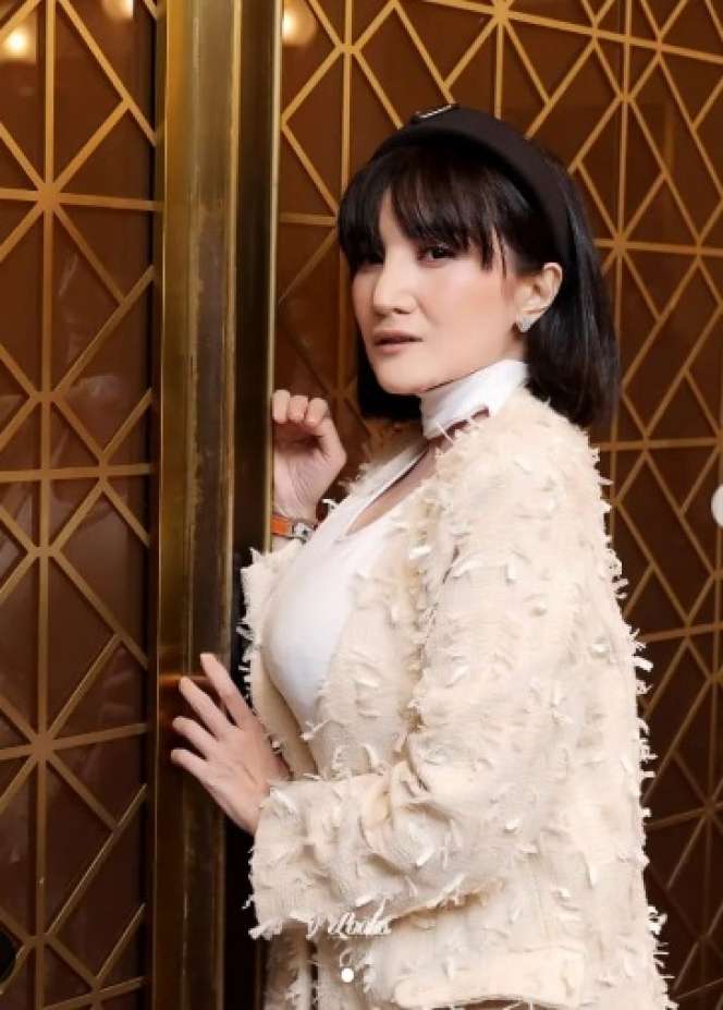 Artis Cantik Ini Dulu Diselingkuhi Eks Kiper Timnas Indonesia, Kini Masih Betah Sendiri Namun Sukses Berbisnis!