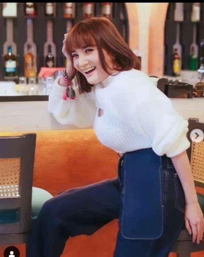 Artis Cantik Ini Dulu Diselingkuhi Eks Kiper Timnas Indonesia, Kini Masih Betah Sendiri Namun Sukses Berbisnis!