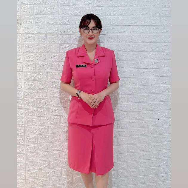 Pesona Uut Permatasari dalam Balutan Seragam Bhayangkari, Tampil Menawan Meski Baru Melahirkan