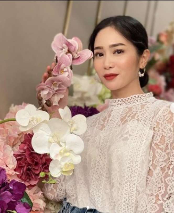 Artis Cantik Ini Dinikahi Duda Beda 18 Tahun, Kini Hidupnya Berubah Drastis