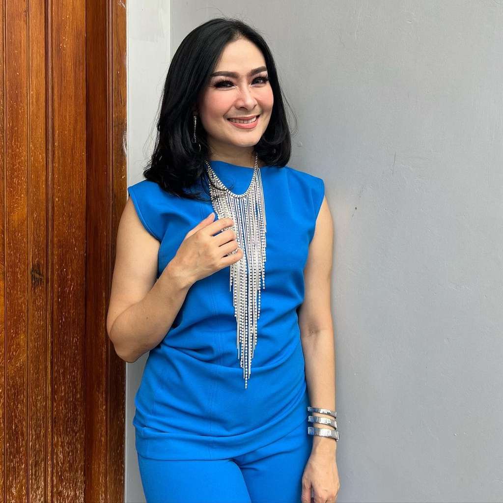 5 Artis Rela Kredit Demi Miliki Rumah Mewah, Terakhir Tak Bisa Bayar Cicilan Akhirnya Dijual