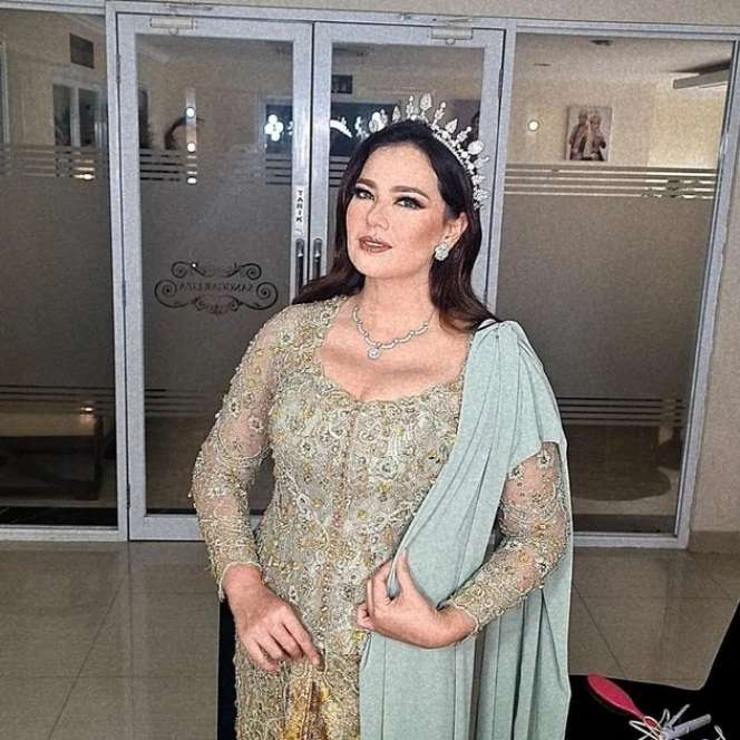 8 Potret Cantik Catherine Wilson yang Akan Dipinang Anggota Dewan, Kini Kembali Jadi Princess!