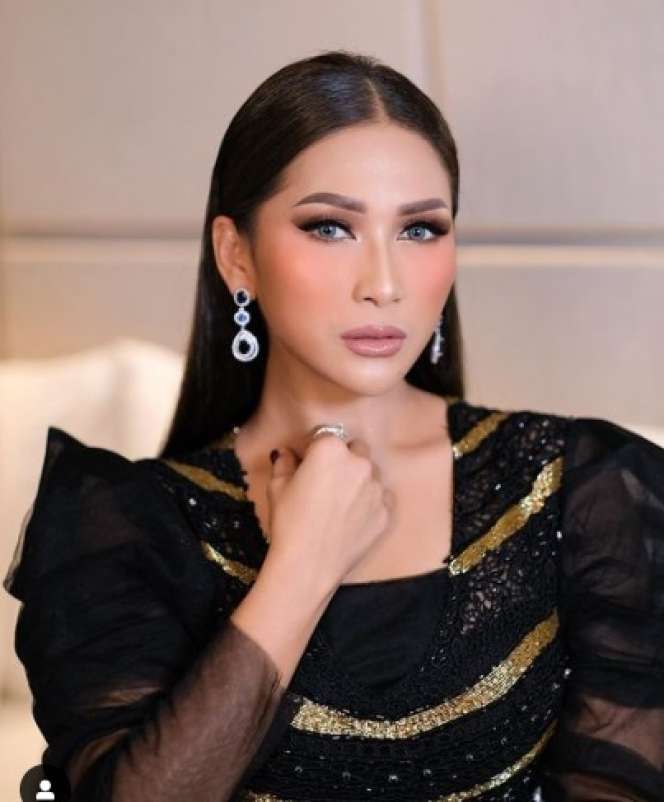 Artis Cantik yang Menikah dengan Bule Namun Berujung Cerai, yang Terakhir Kontroversial Banget!