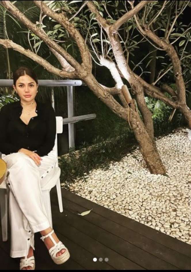 Artis Cantik yang Menikah dengan Bule Namun Berujung Cerai, yang Terakhir Kontroversial Banget!