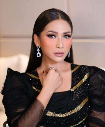 Artis Cantik yang Menikah dengan Bule Namun Berujung Cerai, yang Terakhir Kontroversial Banget!