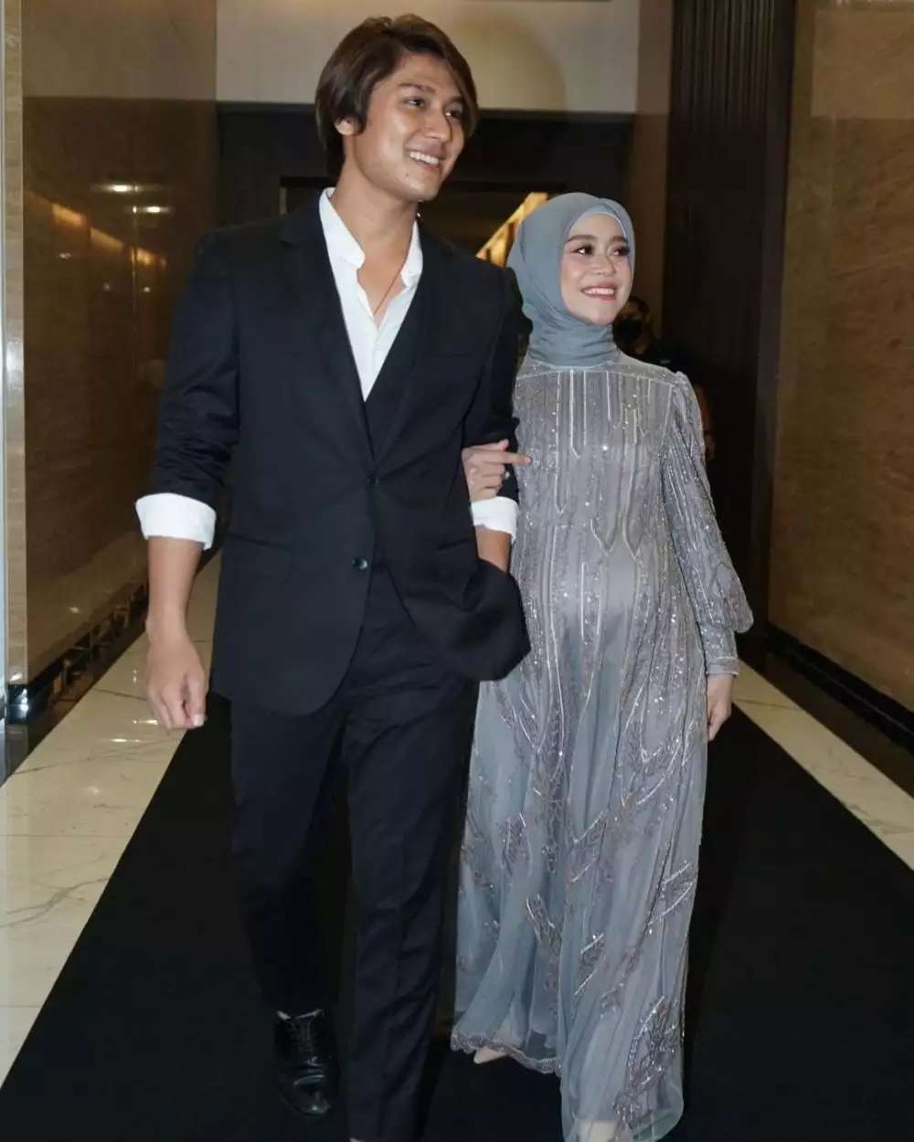 10 Potret Mesra Rizky Billar & Lesty Kejora Sebelum Isu KDRT dan Selingkuh, Kini Digeruduk Fans!
