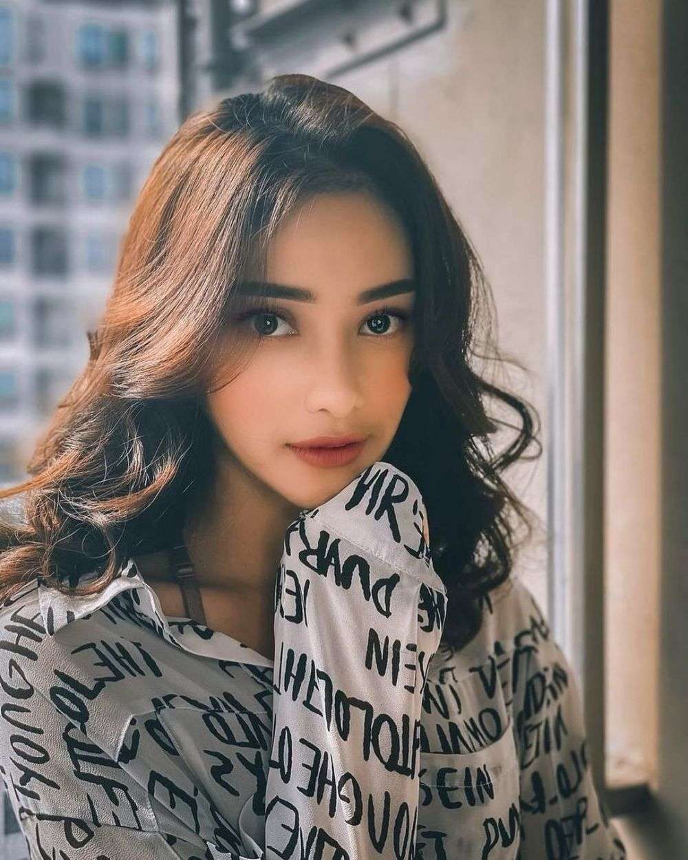 10 Potret Cantik Devina Kirana yang Digosipkan Selingkuhan Rizky Billar